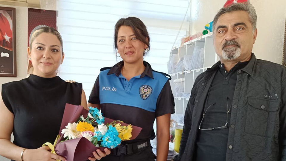 19 Ekim Muhtarlar Günü dolayısıyla İskenderun İlçe Emniyet Müdürlüğü ekipleri,