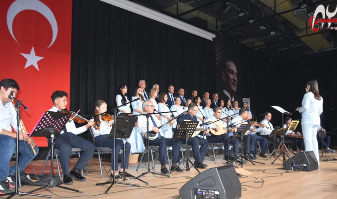 Arsuz Kültür Sanat İletişim ve Müzik Derneği (AKSİMDER) tarafından düzenlenen